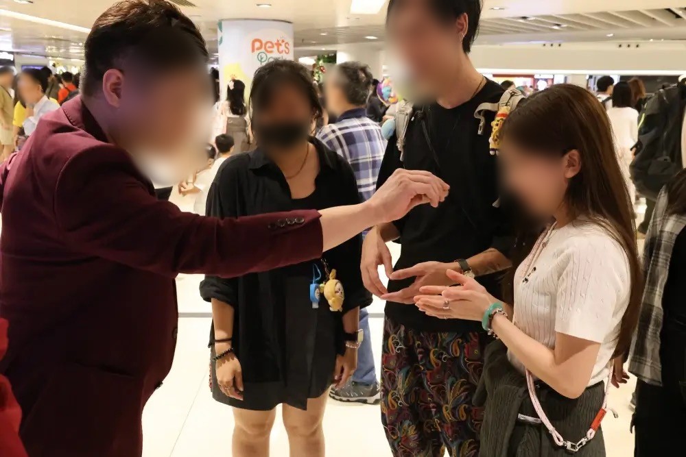 舞台魔術演出現場